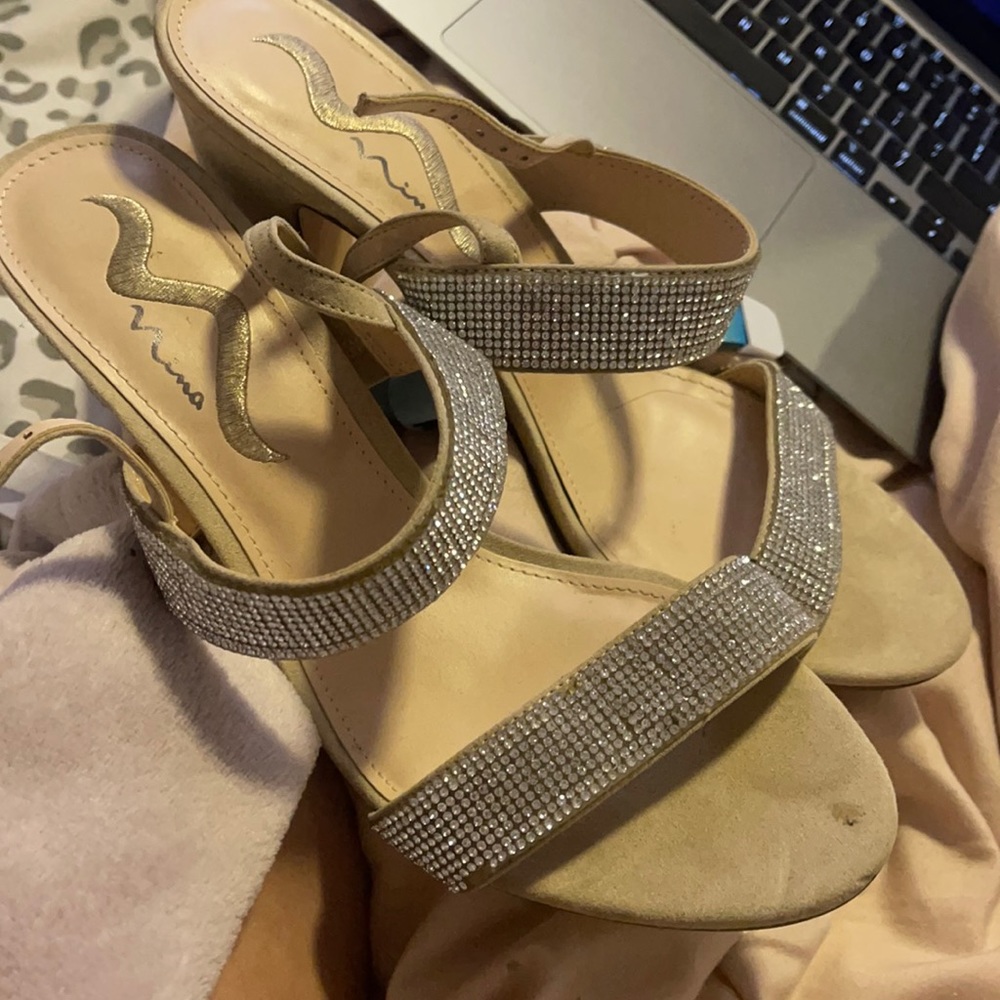Size 10 super cute sparkly heels